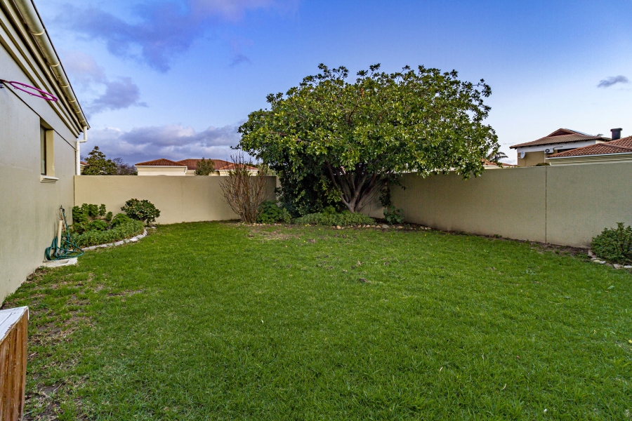 3 Bedroom Property for Sale in Heritage Park Western Cape